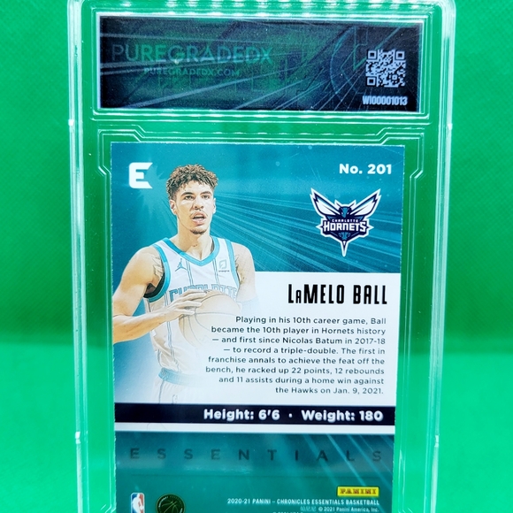 LaMelo Ball RC Essentials #201 2020-21 Panini Chronicles 201 Green SP PGX 9 RC - Picture 6 of 9